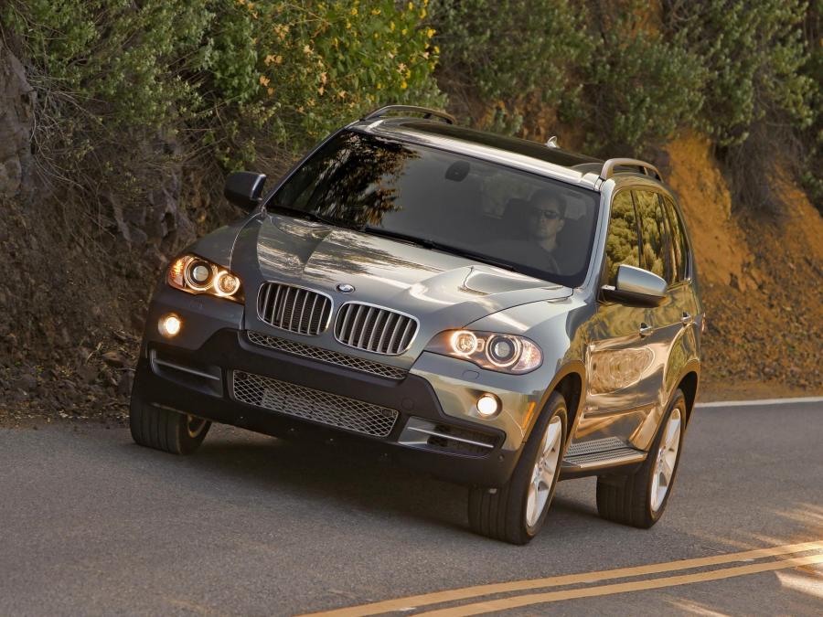  BMW X5 xDrive 3.5d BluePerformance 2009 года  (US) (фото 10 из 14)